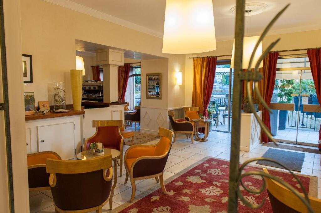 Hotel Restaurant Charbonnel Brantome Ngoại thất bức ảnh